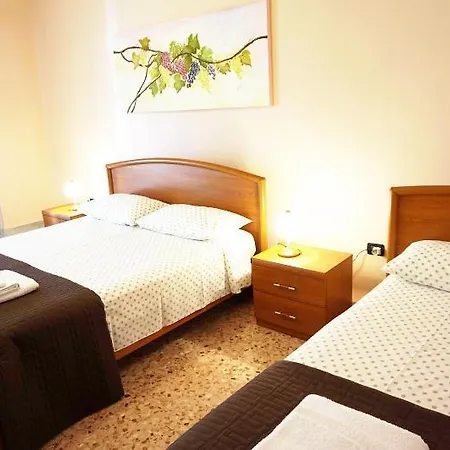 Bed and Breakfast Piazza 300mila 5*